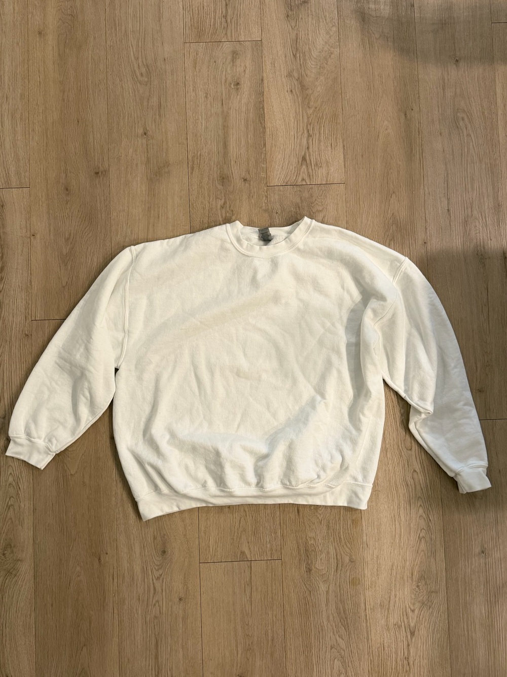 Gildan White Unisex Adult Fleece Crewneck Sweatshirt